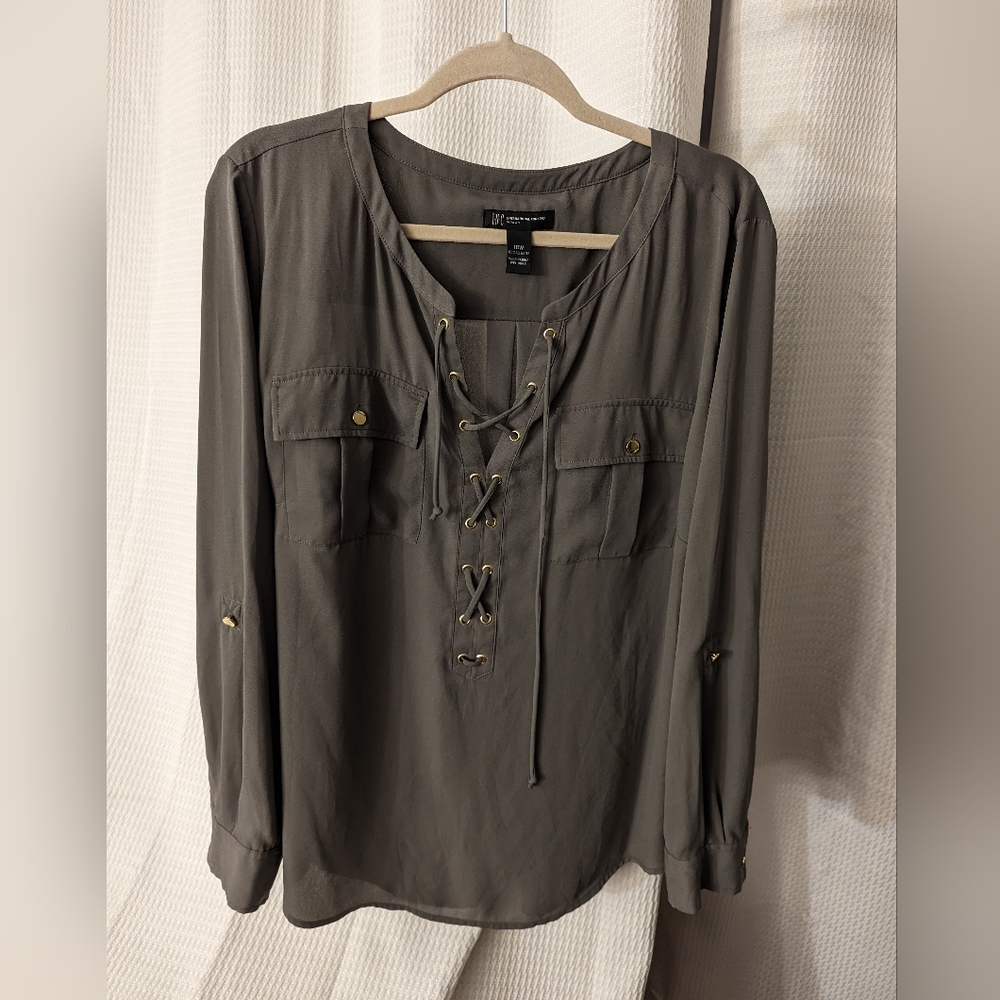 18W INC olive green lace up blouse